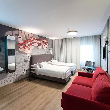 Ibis Styles Centre ホテル 3*