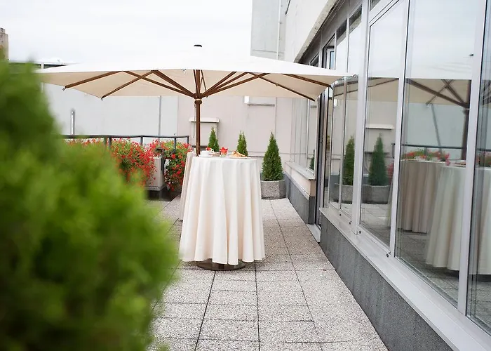 Ibis Styles Centre 3* 류블랴나