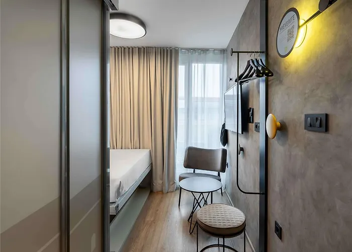 Ibis Styles Centre 3*