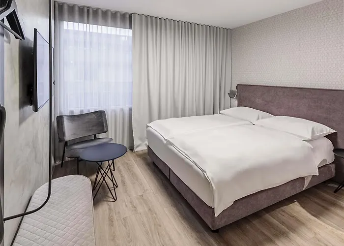 Ibis Styles Centre Hotel 3*