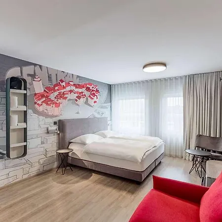 Ibis Styles Centre 3* Lublaň