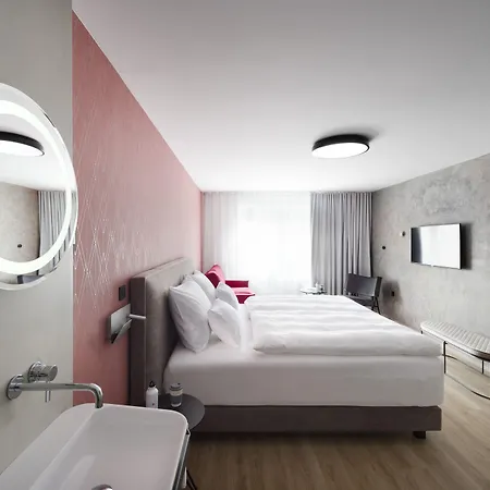 Ibis Styles Centre Hotel 3*
