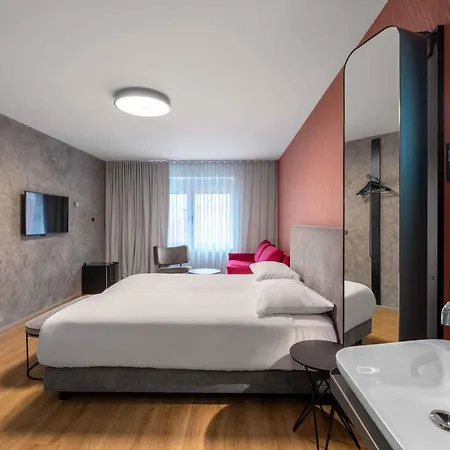 Ibis Styles Centre 3* Ljubljana