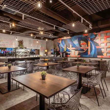 Ibis Styles Centre 호텔 류블랴나