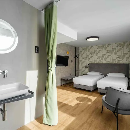 Ibis Styles Centre 3* Ljubljana