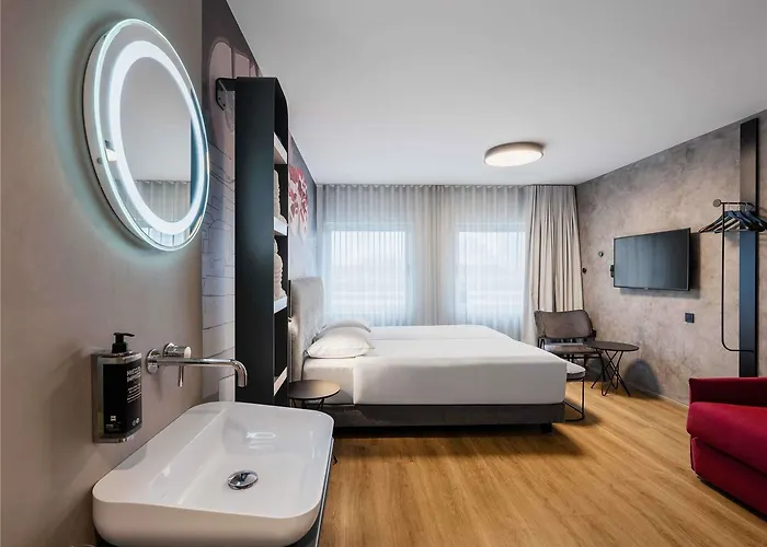 Ibis Styles Centre ホテル 3*