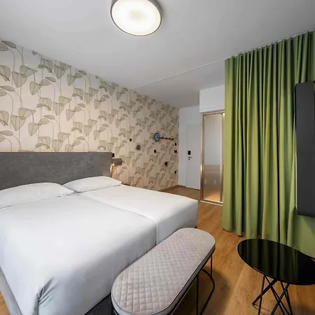 Hotel Ibis Styles Centre 3*