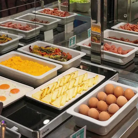 Hotel Ibis Styles Centre 3*